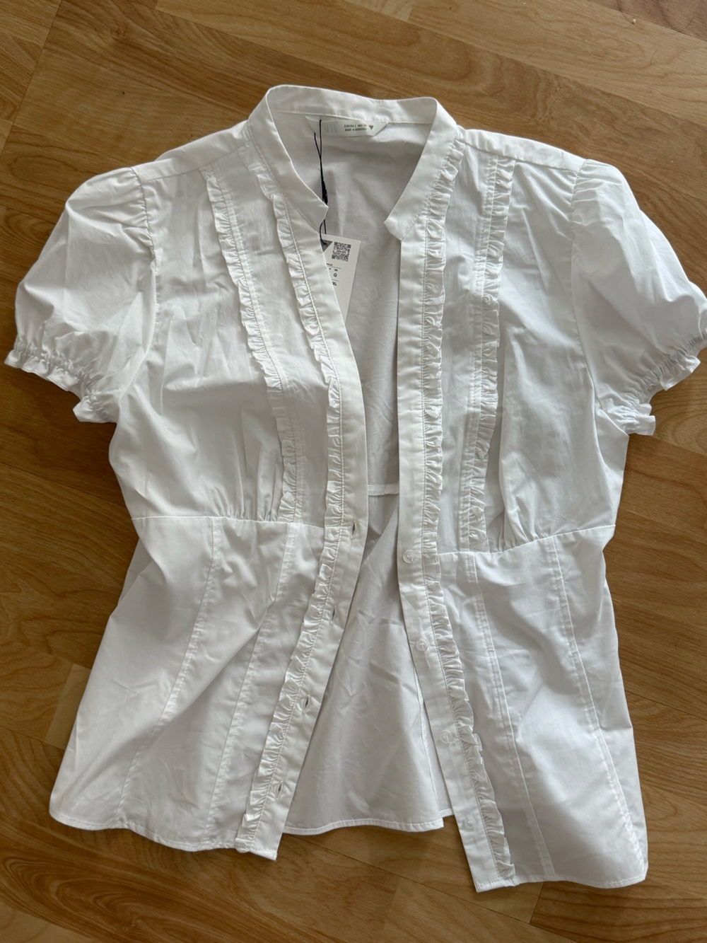 Zara White Ruffle Trim Poplin Top